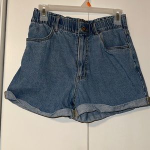 Cute rolled denim shorts